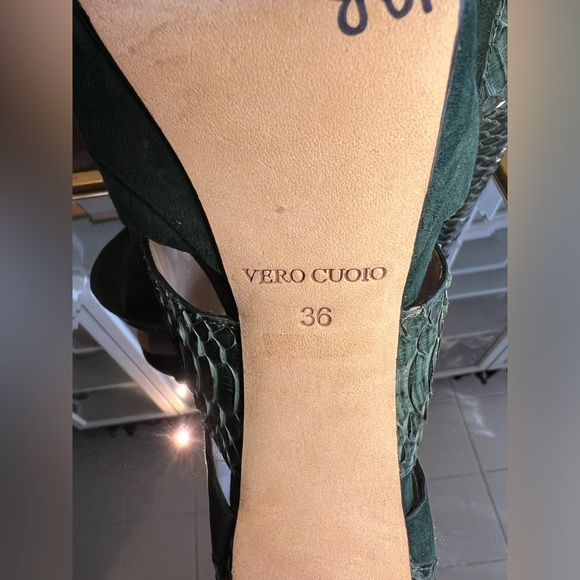 ***SOLD***Green Barneys New York Co-op Peep Toe Booties - Picture 8 of 9